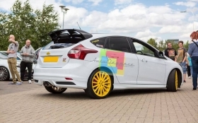 SPOILER POSTERIORE FORD FOCUS III M