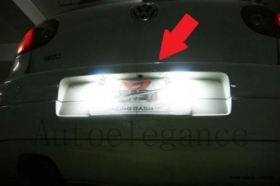 COPPIA LUCI TARGA A 6 LED SMD BIANC