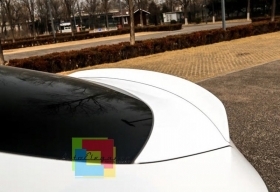 SPOILER AMG POSTERIORE SUL COFANO M