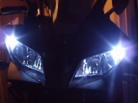 YAMAHA R6 R1 YZF LUCI POSIZIONE INT