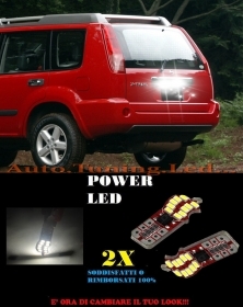 COPPIA LUCI TARGA NISSAN X-TRAIL 01